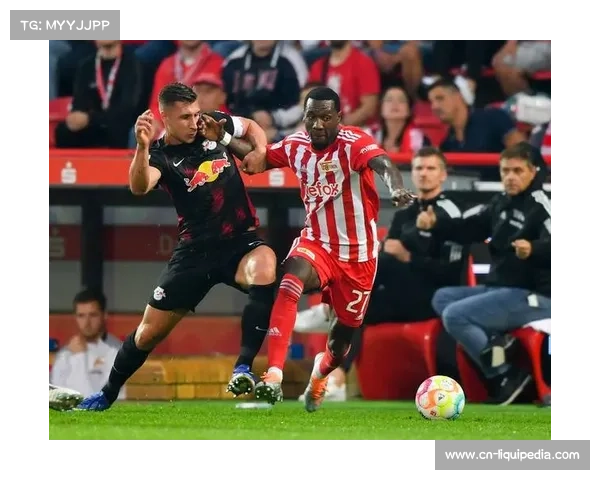 门兴格拉德巴赫对阵柏林联合，中场控制力定胜负